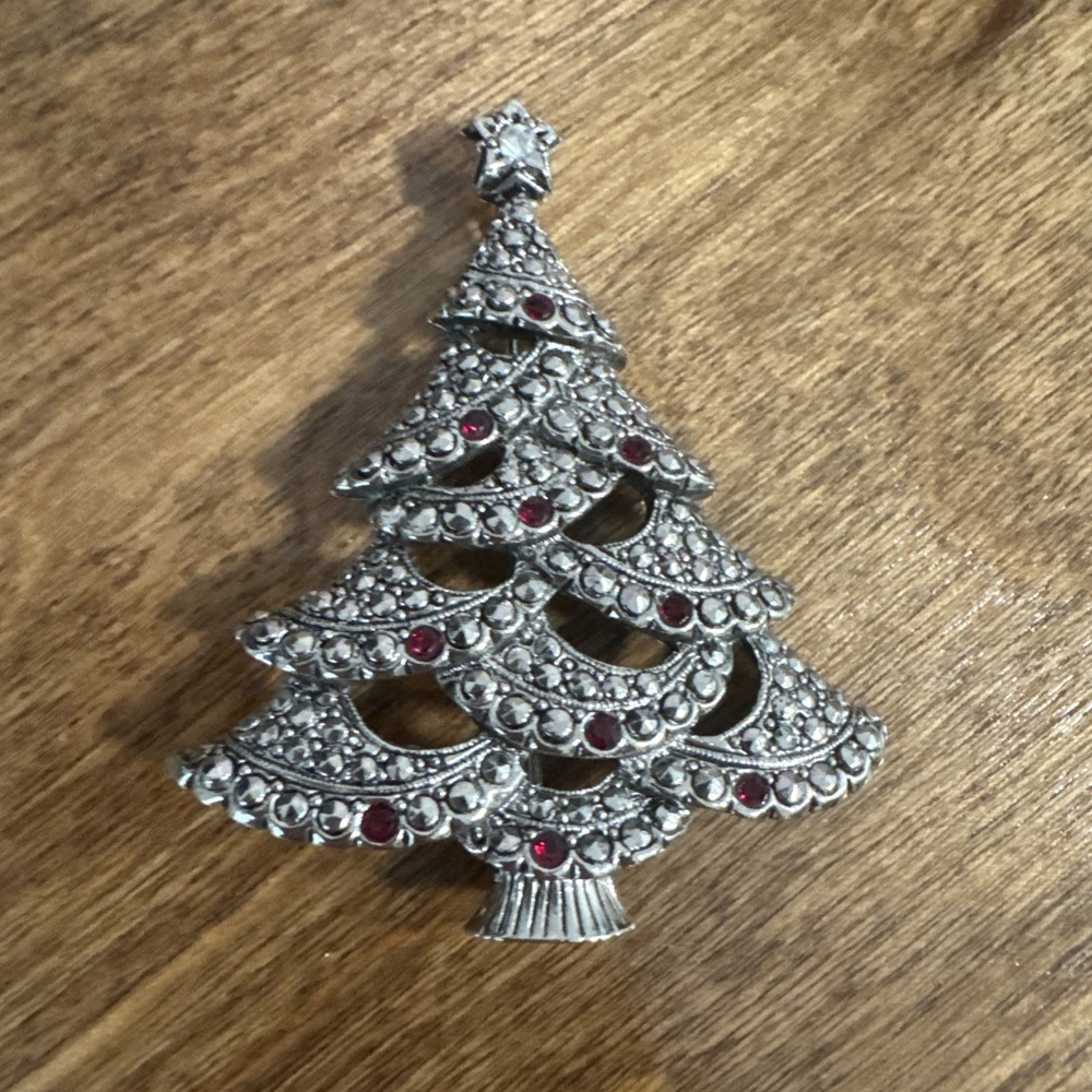 Avon Christmas Tree Brooch Pin Vintage Ruby Rhinestone Open Silver Tone